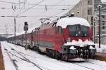 1116 216 mit RJ 166 am 23.2.2013 im Bahnhof Wien West