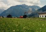 Huch eine Dampflok mitten auf der Wiese? Ja! Die Achenseebahn verlsst den Achensee mit Ziel Jenbach.