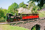 26.08.2000, Österreich,	Schafbergbahn am Wolfgangsee, Zug mit Lok 999 106 und Wagen 9904 bei der Talfahrt