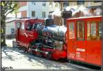 Zahnrad Dampflok Z 13 mit Leichtlfeuerung steht in der Talstation St.Wolfgang und wartet auf die nchste Fahrt auf den Schafberg.
14.10.2007
