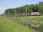 Diese Aufnahme vom 14.05.2008 zeigt meine Version
von der ES 64 U2-082 mit ihrem Zug nach Eisenerz.
Das Bild enstand wie bei Florian Z. in Wartberg/Kr.