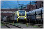 ES 64 U2 - 040 kurz vor der Abfahrt aus Leoben Donawitz mit einem Erzleerzug am 9.8.2008.