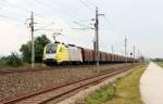 ES64U2-074 gemietet von CargoServ unterwegs auf der Westbahn in Richtung Wels.