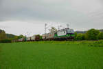 ELL 193 735 mit Containerzug in Namedy, April 2019.