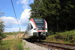 Die Regionalbahntage in Ernstbrunn haben meist die Graz Köflacher Bahn zu Gast. 

Durch die Sperre des Semmering ging es diesmal über den  Apfelberg   

Gar nicht so leicht dem GTW zu folgen wenn auch die Geschwindigkeit nicht sehr hoch war . 
Dank einigen Tip´s von HP ( Danke an dieser Stelle ) gelang es mir ihn einigemale einzufangen ,...

Hier am Söchauer Berg am 23.09.2017