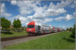 BS 205 führt die Überstellfahrt der Doppelstockwagen nach Wies Eibiswald an . 
Hier in der Halte und Ladestelle Pölfing Brunn . 
30.04.2020