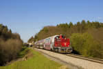 Am 7. April 2026 hatte die 1500.3 die Ehre, den aus vier Dostos bestehenden REX7 8459 von Graz Hbf. nach K�flach zu bringen. Hier ist der Zug im Gebiet der Gemeinde Dobl-Zwaring zwsichen den Bahnh�fen Premst�tten - Tobelbad und Lieboch zu sehen. 
