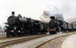 Der Hhepunkt des Bahnhofsfestes in Graz am 31.5.1992 war die Doppelausfahrt aus dem Graz-Kflacher Bahnhof mit 2 Sonderpersonenzgen