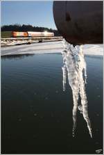 An den Fischteichen nahe Hohlbach vorbei, fhrt RTS 2016 906 mit GKB Dosto als R4370 von Wies Eibiswald nach Graz.