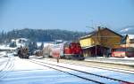 V 1500.6 steht im Bahnhof Wies-Eibiswald abfahrbereit nach Graz (Februar 2005)