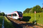 Guten Morgen Sonnenschein!!   


5063.07 als R8586 der S-Bahn Linie S61 am frühen Morgen des 9.Juni 2014 unterwegs nach Graz Hauptbahnhof. Der Strahlende Sonnenschein der letzten Tage zeigt auch Heute wieder was er kann. 