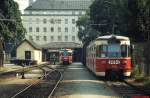 ET/EB 22 132/232 und 133/233 der Linzer Lokalbahn (ex Köln-Frechen-Benzelrather Eisenbahn 1287 und 1288) im Linzer Lokalbahnhof (Sommer 1992)