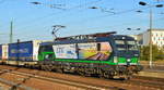 LTE Logistik- and Transport- GmbH mit der ELL Vectron  193 261  [NVR-Number: 91 80 6193 261-5 D-ELOC] und KLV-Zug Richtung Rotterdam am 18.09.18 Bf.
