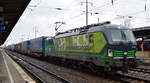 LTE Logistik- und Transport GmbH, Graz [A] mit der ELL Vectron  193 729   [Name:  Doris ]
[NVR-Nummer: 91 80 6193 729-1 D-ELOC] und Taschenwagenzug Richtung Polen am 10.03.20 Bf. Flughafen Berlin Schönefeld. 