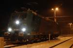 185 550-1 wartet am 24.11.2005 in Graz-Kalsdorf auf den Containerzug G 43938