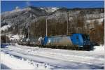 Durch die tief verschneite Obersteiermark zieht LTE 185 528 diesen Kesselzug, hier kurz vor dem Bosrucktunnel in Ardning.Danke HP & Gernot :O)  16.1.2012