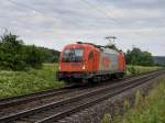 Die 1216 901 am 21.06.2011 unterwegs bei Plling. 