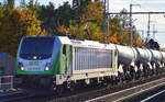 SETG - Salzburger EisenbahnTransportLogistik GmbH mit Rpool   187 316-5  [NVR-Number: 91 80 6187 316-5 D-Rpool] und Kesselwagenzug (Kreideschlamm) Richtung Schwedt an 31.10.18 Berlin-Buch.