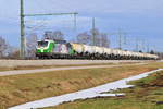 SETG 193 219  Stille Nacht  mit einem Kesselwaggon-Ganzzug am 24.02.19 bei Übersee am Chiemsee.