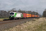 Mit einem Containerzug am Haken rollte 248 016 der SETG am 10.04.26 durch J�trichau Richtung Magdeburg.