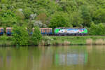Lokportrait von 193 691 S-Rail/SETG  Die Waffen nieder!  mit einem vollen Holzzug bei Karlstadt Richtung W�rzburg, 07.05.2022