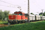 Am 25. August 2005 begegnete mir im Bereich des Bahnhofs Oberndorf dieser Kohlezug mit Lok E71 der Salzburger Lokalbahn. 