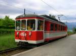 Salzkammergut 2009 - Im Seebahnhof von Gmunden steht am 04.06.2009 der ET 23 112 von Stern und Hafferl zur Fahrt nach Vorchdorf bereit. Whrend die BB-Strecke Gmunden-Laakirchen-Lambach in Normalspur ausgefhrt ist, fahren die Zge von Stern und Hafferl bis Vorchdorf auf 1000mm Schmalspur. Zwischen Engelhof und Gmunden Seebahnhof ist die Strecke dabei als Dreischienengleis ausgefhrt.