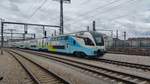 4110 012 erreicht hier als Westshuttle 987 von Wien Westbahnhof den Wiener Hauptbahnhof. Aufgenommen am 13.8.2017