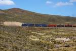 PeruRail Arequipa - Juliaca : EMD G26C 752 & 756 fahren bereits auf ca.