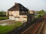 Das Bahnhofsgebeude in Katowice-Piotrowice.(22.04.2011)