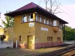 Das Stellwerk vom Bahnhof Rudziniec im August 2008.