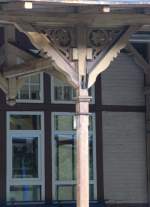 19.10.2014 Misdroy, schöner Pfeiler des Bahnsteigdaches