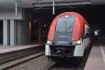 POZNAŃ (Woiwodschaft Großpolen), 29.04.2013, EN76-030d bzw. 2 140 253-7 im Hauptbahnhof; dieser Zug wird von der Woiwodschaft Großpolen als Regionalzug betrieben