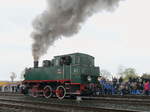 Nachschuss auf die  TKh05353 aus Wroclaw auf der Strecke der Dampflokparade in Wolsztyn am 29.