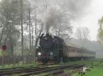 Ol49 111 wartete am 29.4.06 mit einem Regionalzug auf die Weiterfahrt nach Wolsztyn.