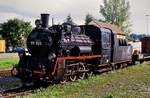 Polnische Dampflok (PKP Baureihe Px48). Die Lok hatte aber eine solche Nummer wie hier nie getragen, sie wurde vielmehr erst nachträglich vom Museumsbahnverein  Öchsle  vergeben. In der ersten Zeit der noch relativ neuen Museumsbahn war es nötig, Lokomotiven und Wagen zu beschaffen, welche vorher nie regulär auf der früheren  DB-Nebenbahn gefahren waren, so auch diese Dampflok der PKP (23.08.1986)