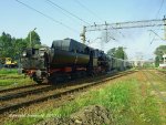 Ty2-911 mit Gepackwagen 3F und 3 Wagen Bhixt in Chabwka am 2011.08.27.