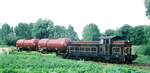 06.08.1993, Polen, eine Bahnstrecke nahe Rastenburg. Die Diesellok SM42-508 bei einer kurzen Übergabefahrt. Sie wurde 1972 bei FABLOK in Chrzanow gebaut und war nach der anfänglichen Beheimatung in Trzebinia seit 1991 beim MT Olsztyn eingesetzt.