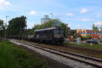 Langschienenzug mit ST 43 von CTL in Jawor bei der Ausfahrt aus dem Bahnhof Richtung Ost. Aufgenommen am 25.06.2017