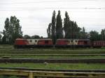 060DA-992 und 060DA-1009 von der PTKiGK fahren mit einem Gterzug am 06.08.2007 durch Torun Wschod.