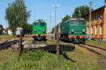 ST44-089 und ST44-875 warten in Suwalki auf weitere Einstze.29.05.2008