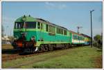 SU 46-033 mit dem Zug 77434 von Poznan nach Wolsztyn bei der Einfahrt in Wolsztyn am 2.5.2008 aufgenommen.