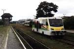 Ein Bus oder ein Zug? SA105-104 auf Bahnhof Gorzw Wielkopolski am 18-7-2005.