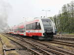 SA132-014 bei der Einfahrt in den Bahnhof Wolsztyn am 29 April 2017.