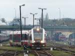 SA132 014 als Regionalzug nach Poznan fährt am 27.4.2013 aus Wolsztyn aus.