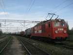 3E-100 und TEM2-198 von der ORLEN mit einem Kesselzug kurz vor der Abfahrt aus Lublin am 30.04.2008.