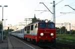 EP09-024 der PKP Cargo mit IC  Ondraszek  in Bielsko-Biala am 19.07.2006