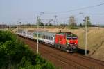 EP09-023 (EURO 2012 livery)TLK 53101  Warmia  Olsztyn Gł. - Krakw Gł. Between Knapwka and Psary.(30.05.2012)