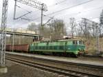 ET22-930 fhrt mit einem Gterzug am 23.02.2008 durch Bydoszcz Rynkowo.