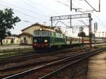 ET22-1114 mit D 86502 Swinoujscie-Wroclaw Glwny auf Bahnhof Rzepin am 18-7-2005.